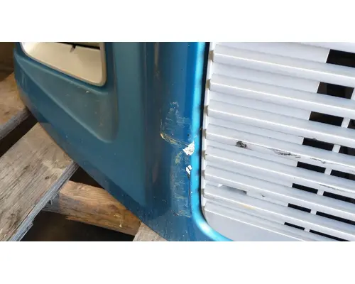 FREIGHTLINER FL70 Hood