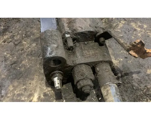 FREIGHTLINER FL70 Hydraulic PumpPTO Pump