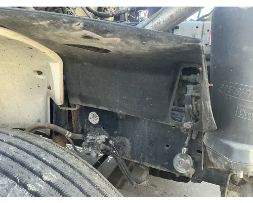 FREIGHTLINER FL70 Inner Fender