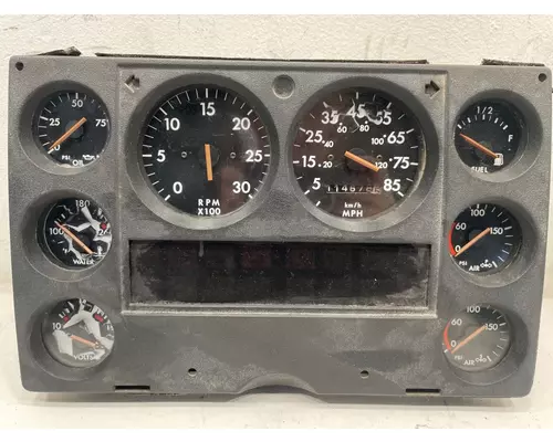 FREIGHTLINER FL70 Instrument Cluster