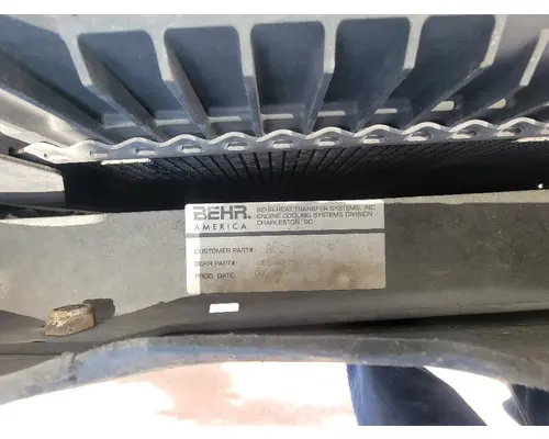 FREIGHTLINER FL70 Intercooler