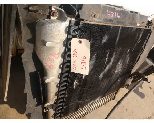 FREIGHTLINER FL70 Intercooler