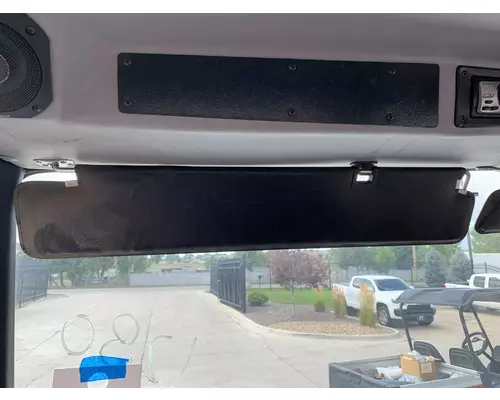 FREIGHTLINER FL70 Interior Sun Visor