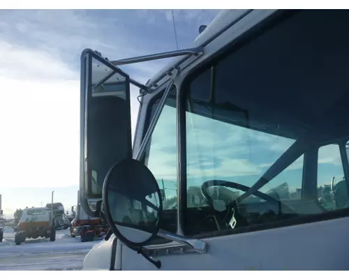 FREIGHTLINER FL70 MIRROR ASSEMBLY CABDOOR