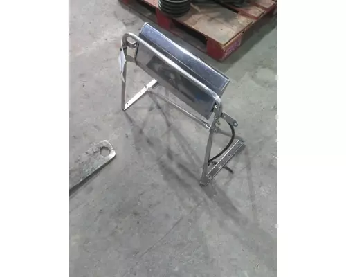 FREIGHTLINER FL70 MIRROR ASSEMBLY CABDOOR