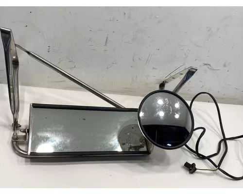 FREIGHTLINER FL70 Mirror (Side View)