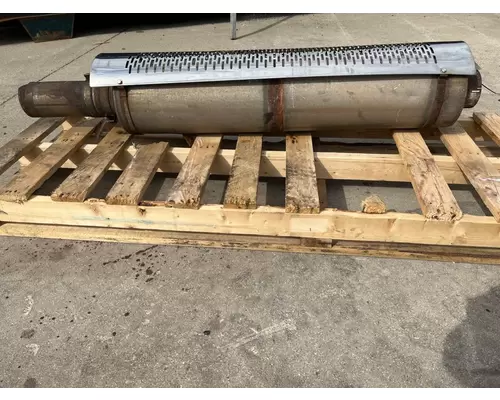 FREIGHTLINER FL70 Muffler