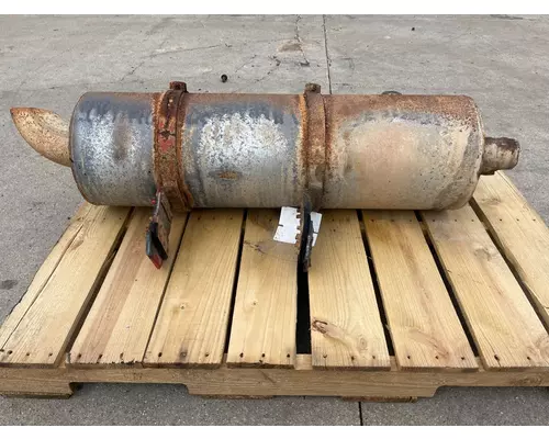 FREIGHTLINER FL70 Muffler