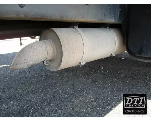 FREIGHTLINER FL70 Muffler