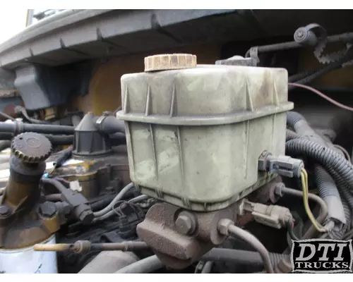 FREIGHTLINER FL70 Power Brake Booster