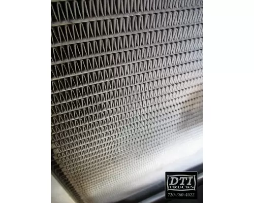 FREIGHTLINER FL70 Radiator