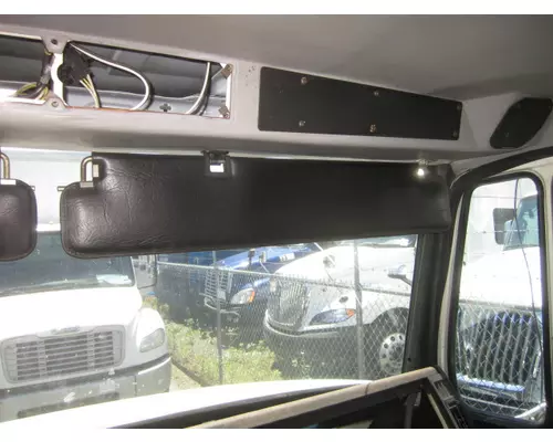 FREIGHTLINER FL70 SUN VISOR, INTERIOR