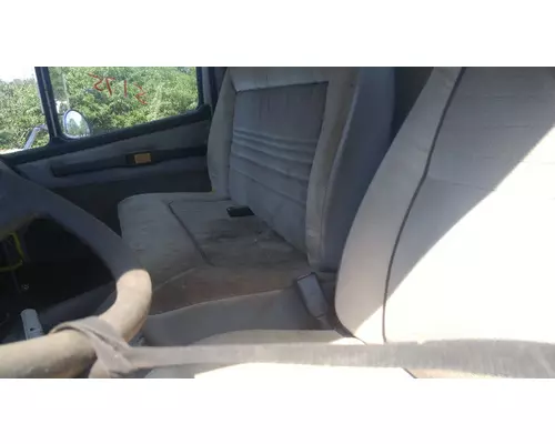 FREIGHTLINER FL70 Seat, Front