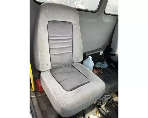 FREIGHTLINER FL70 Seat, Front