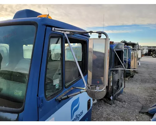 FREIGHTLINER FL70 Side View Mirror