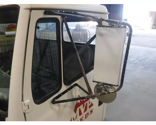 FREIGHTLINER FL70 Side View Mirror