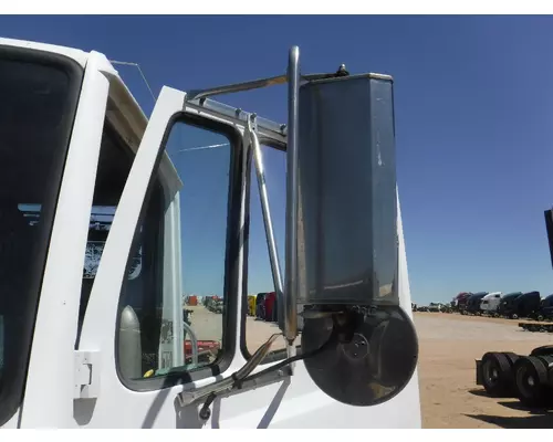 FREIGHTLINER FL70 Side View Mirror