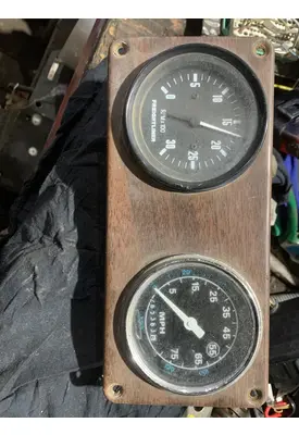 FREIGHTLINER FL70 Speedometer Head Cluster