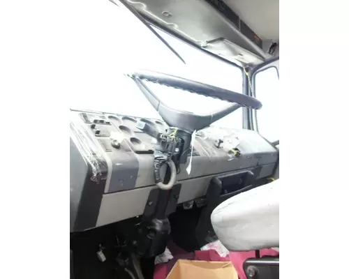 FREIGHTLINER FL70 Steering Column