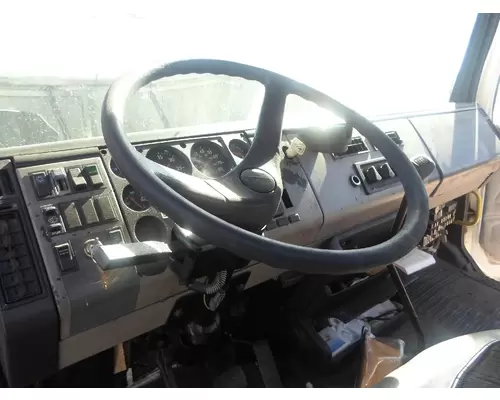 FREIGHTLINER FL70 Steering Column