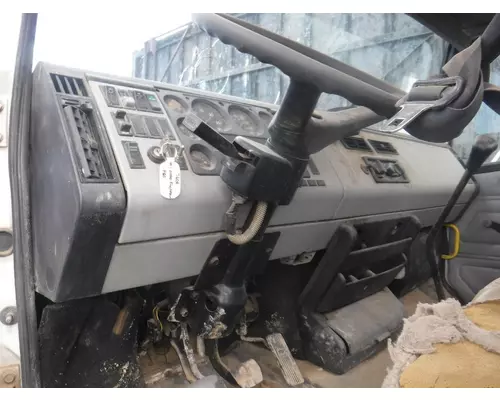 FREIGHTLINER FL70 Steering Column