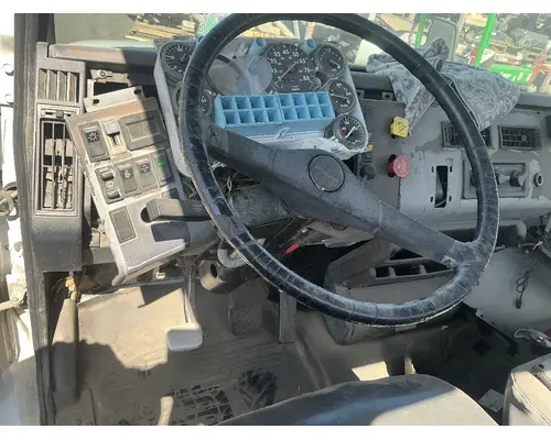 FREIGHTLINER FL70 Steering Column