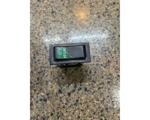 FREIGHTLINER FL70 Switch