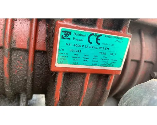 FREIGHTLINER FL70 Vacuum Pump