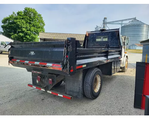 FREIGHTLINER FL70 WHOLE TRUCK FOR RESALE