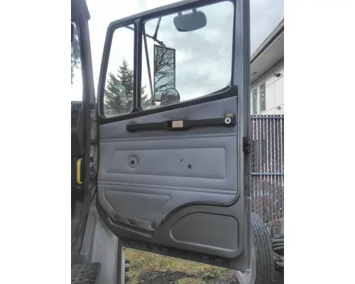 FREIGHTLINER FL80 1991-2005 DOOR ASSEMBLY, FRONT