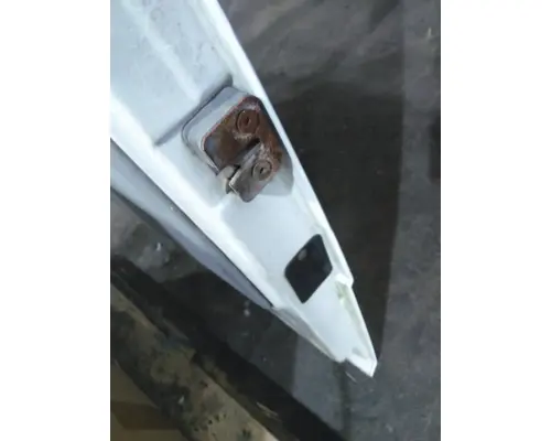 FREIGHTLINER FL80 1991-2005 DOOR ASSEMBLY, FRONT