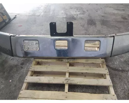 FREIGHTLINER FL80 1992-2004 BUMPER ASSEMBLY, FRONT