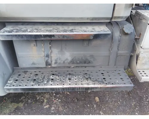 FREIGHTLINER FL80 1992-2005 FUEL TANK