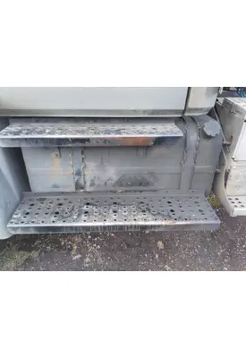 FREIGHTLINER FL80 1992-2005 FUEL TANK