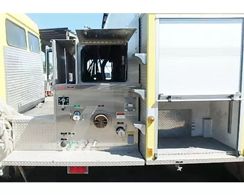 FREIGHTLINER FL80 Body - Bed