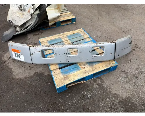 FREIGHTLINER FL80 Bumper Assembly