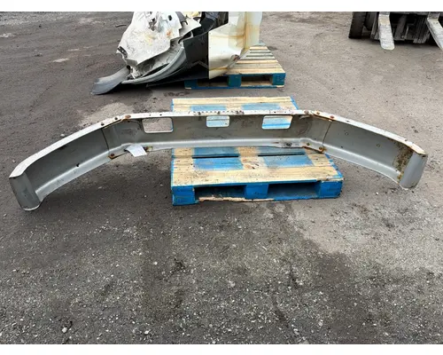 FREIGHTLINER FL80 Bumper Assembly