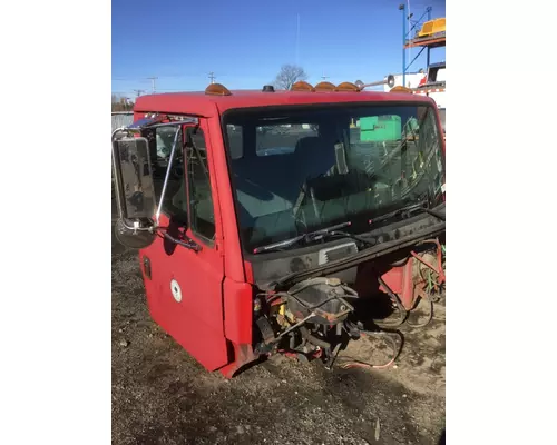 FREIGHTLINER FL80 Cab