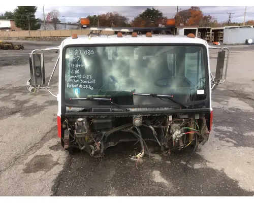 FREIGHTLINER FL80 Cab