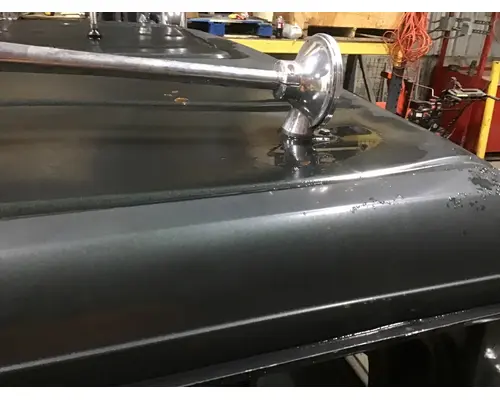 FREIGHTLINER FL80 Cab