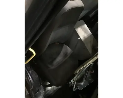 FREIGHTLINER FL80 Cab