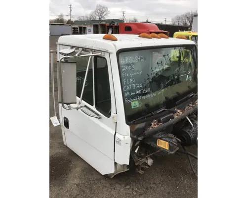 FREIGHTLINER FL80 Cab
