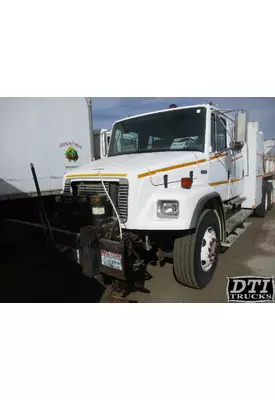 FREIGHTLINER FL80 Cab