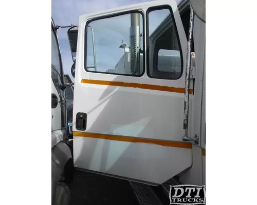 FREIGHTLINER FL80 Cab