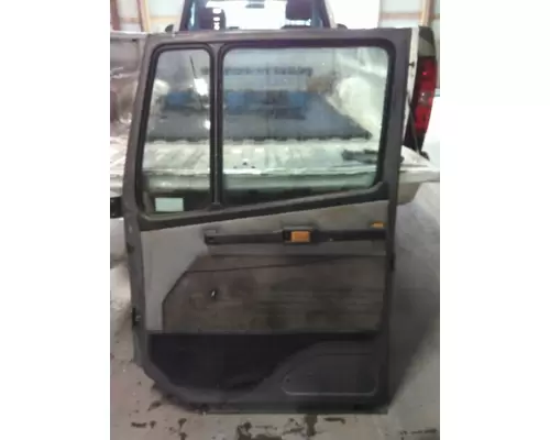 FREIGHTLINER FL80 DOOR ASSEMBLY, FRONT