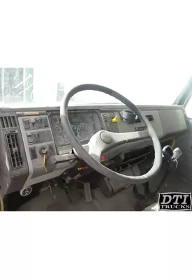 FREIGHTLINER FL80 Dash Assembly