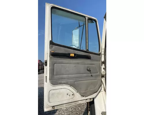 FREIGHTLINER FL80 Door Assembly, Front