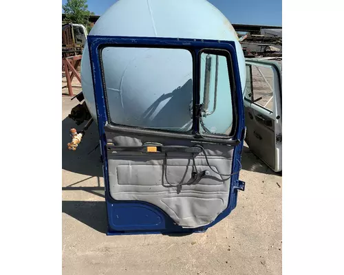 FREIGHTLINER FL80 Door Assembly, Front