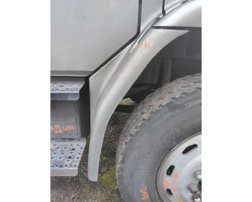 FREIGHTLINER FL80 FENDER EXTENSION