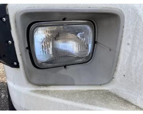 FREIGHTLINER FL80 Headlamp Assembly